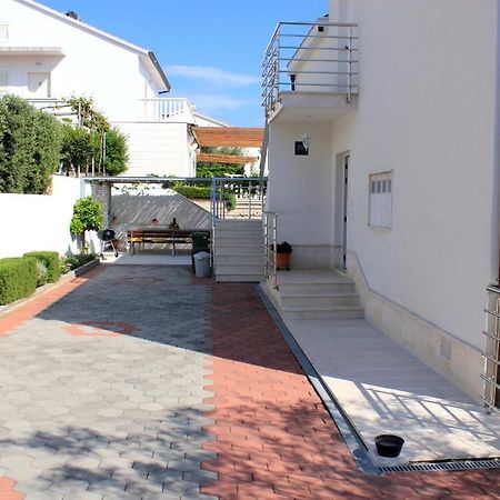 Villa Marta Apartmani Trogir Exteriör bild