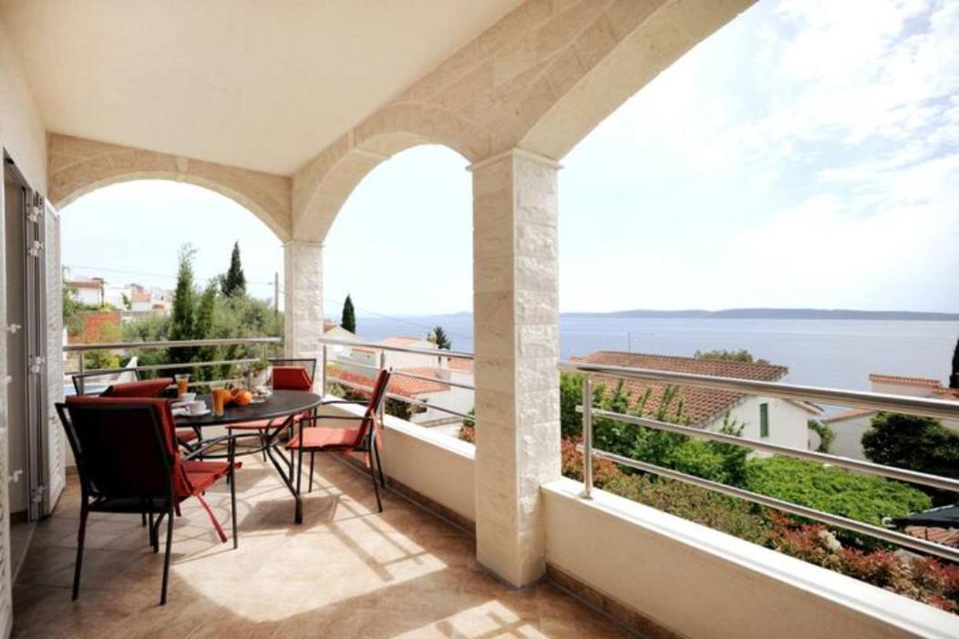 Villa Marta Apartmani Trogir Exteriör bild